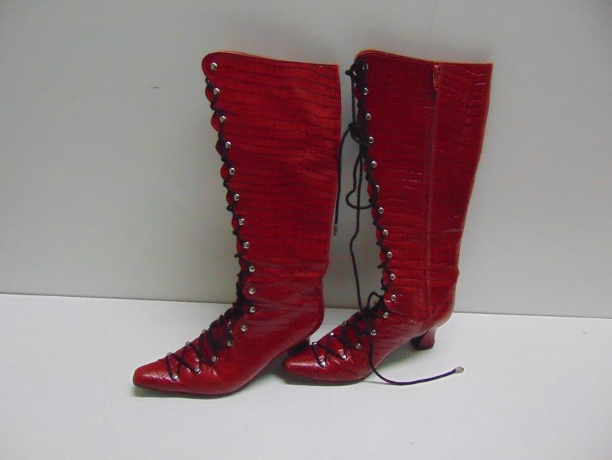 BOTAS DE FIESTA DE ELDA SEMINUEVAS