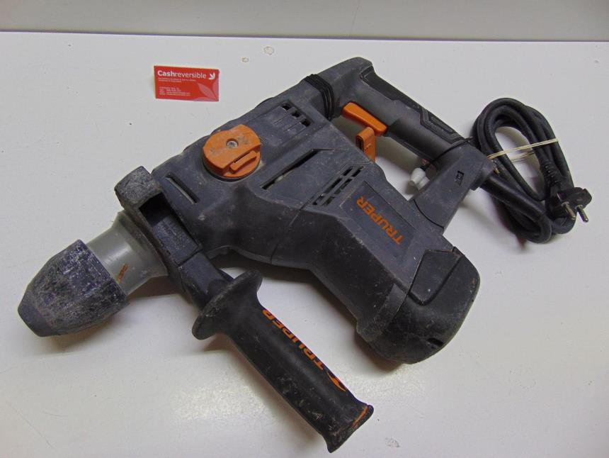 MARTILLO DEMOLEDOR CON ACCESORIOS Y BOLSA