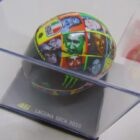 REPLICA DE CASCO A ESCALA