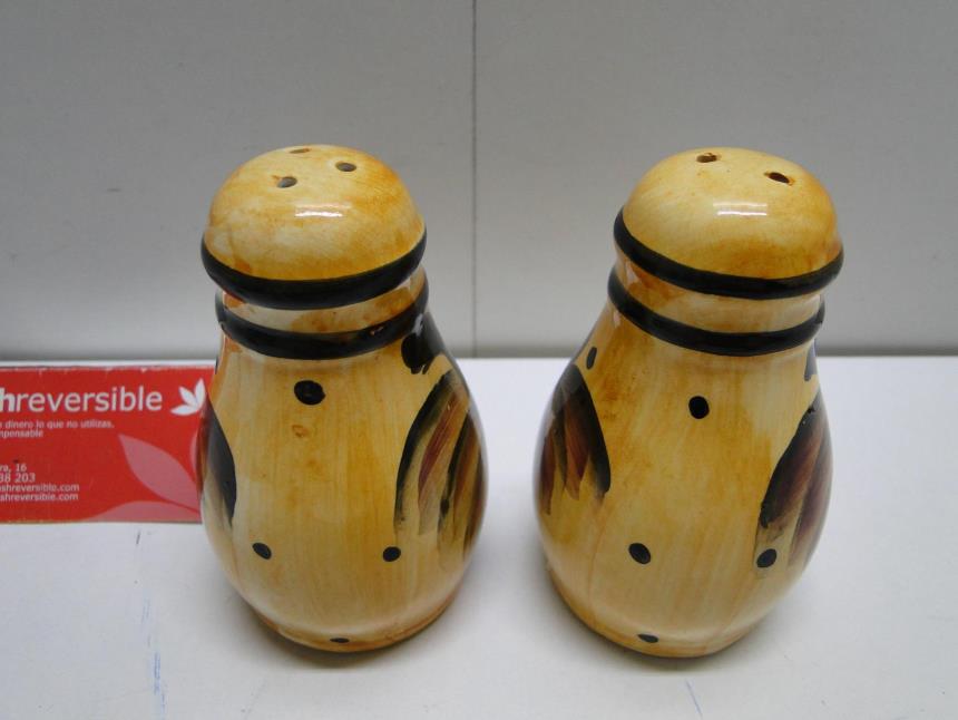 SALERO Y PIMIENTERO CERAMICO CLASICO