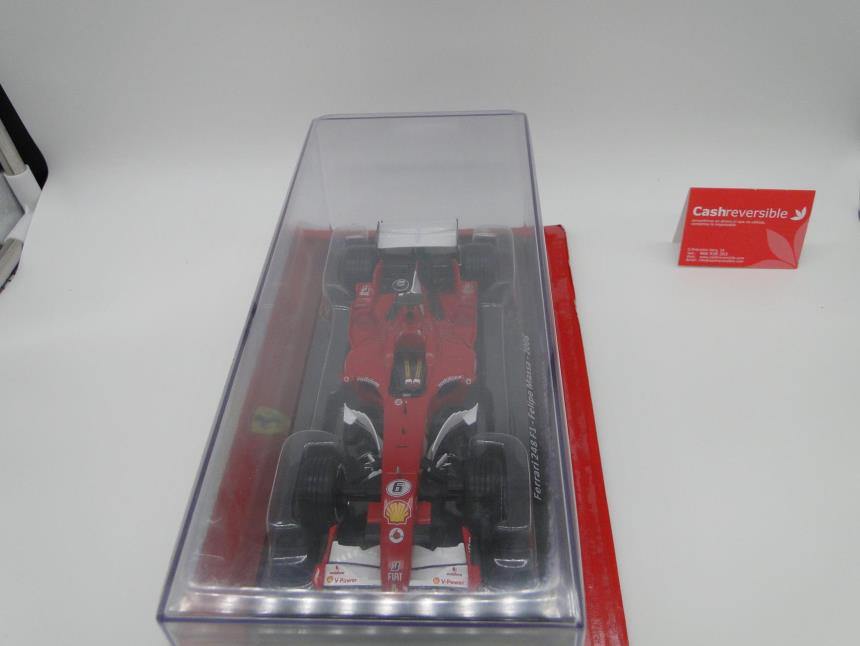 COCHE A ESCALA 1/24 NUEVO