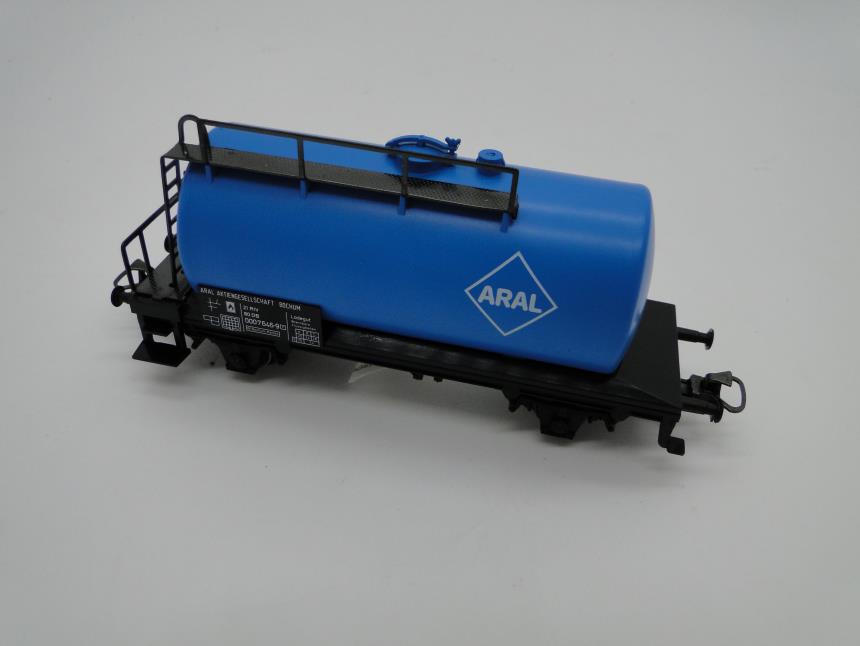 VAGON DE TREN A ESCALA