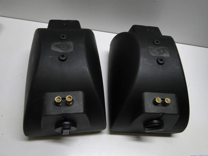 PAREJA DE ALTAVOCES