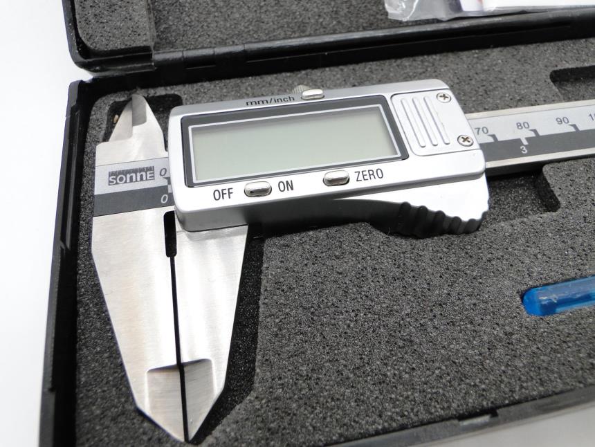 CALIBRE DIGITAL CON FUNDA PERFECTO ESTADO