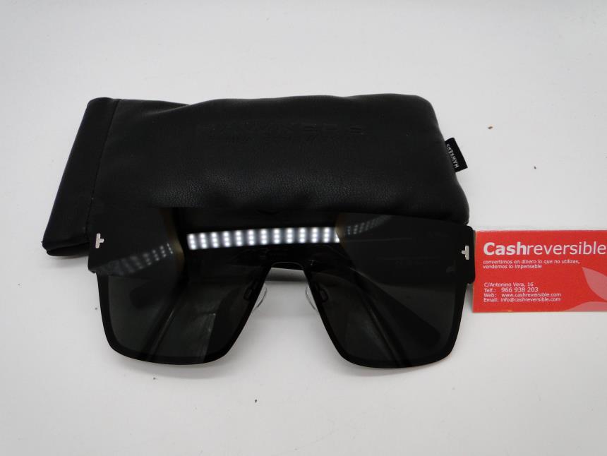 GAFAS DE SOL CON FUNDA