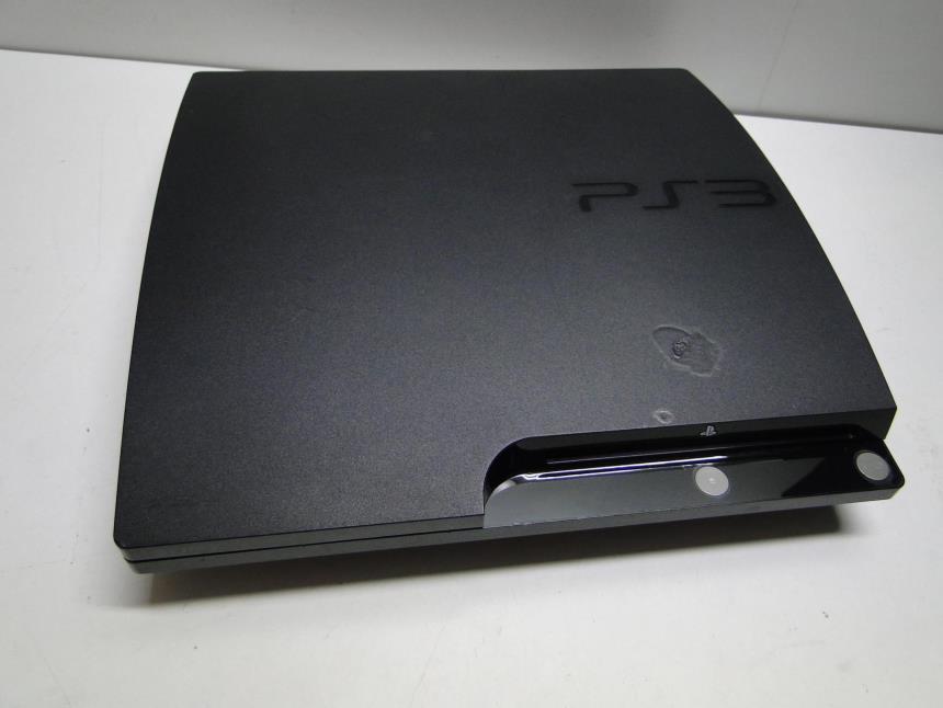 PS3 CON MANDO Y JUEGO