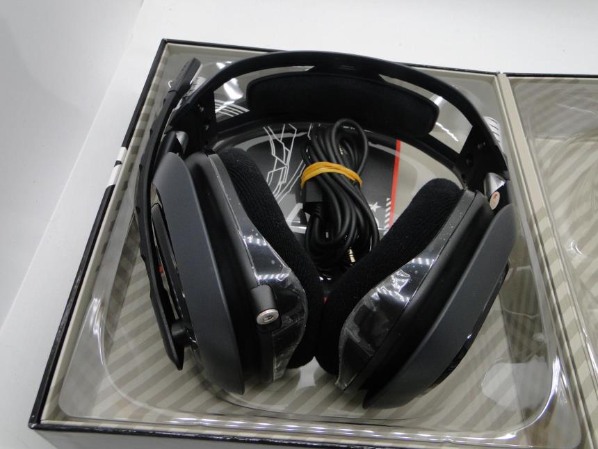 AURICULARES GAMING CON CAJA