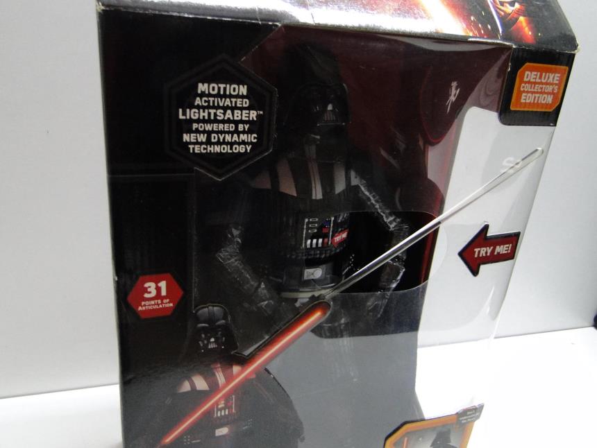 FIGURA DE COLECCION CON CAJA