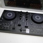 MESA DE MEZCLAS CON CAJA NUEVA