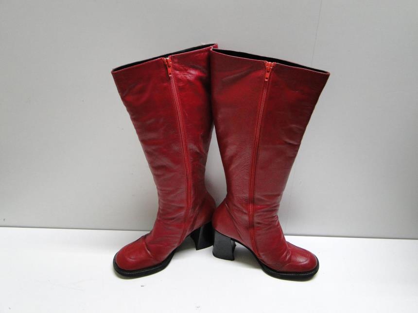 BOTAS DE FIESTA DE ELDA