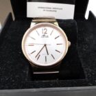 RELOJ DE CABALLERO CON CAJA