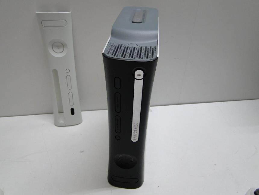 XBOX 360 CON MANDO