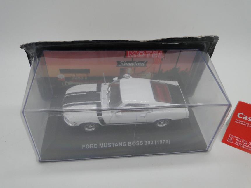 COCHE ESCALA 1/43 NUEVO