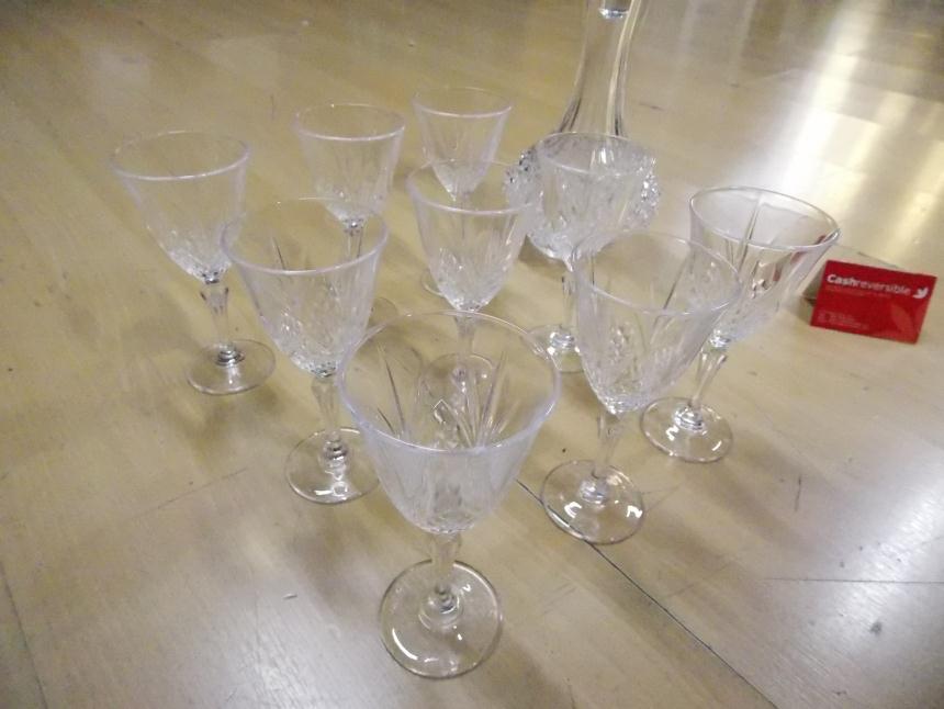 SET DE LICOR CRISTAL TALLADO (9COPAS)