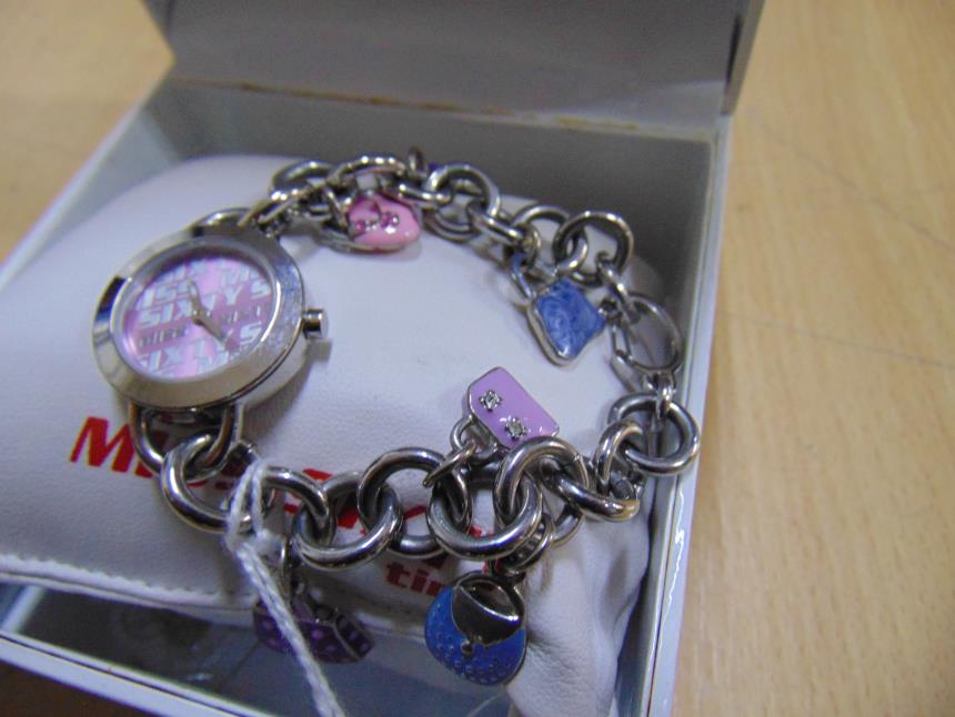 RELOJ DE SEÑORA CON CAJA