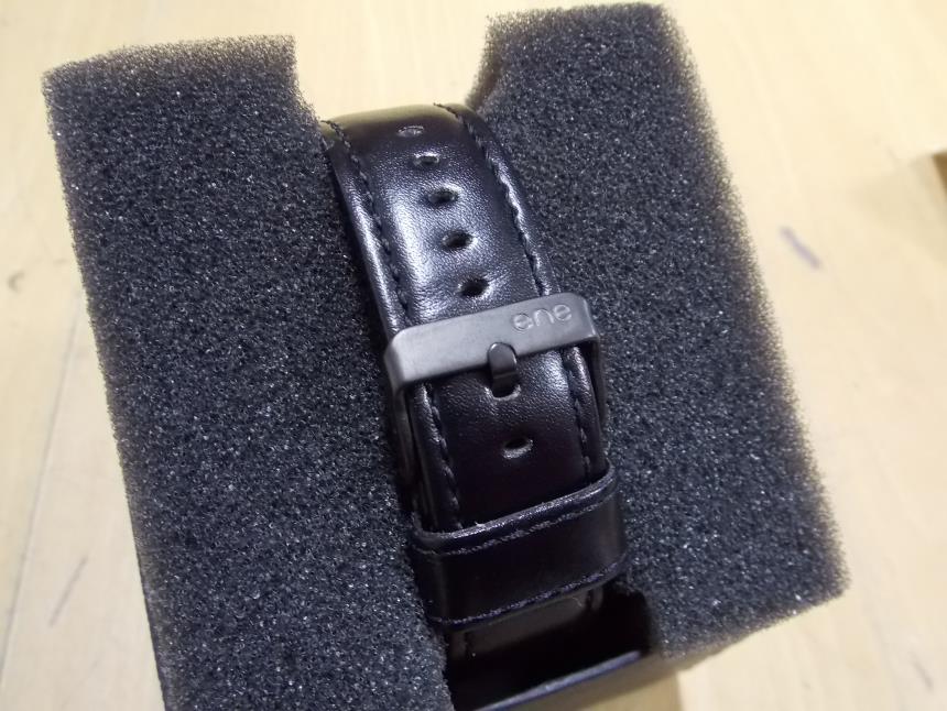 RELOJ DE CABALLERO CON CAJA