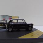 COCHE DE COLECCION A ESCALA