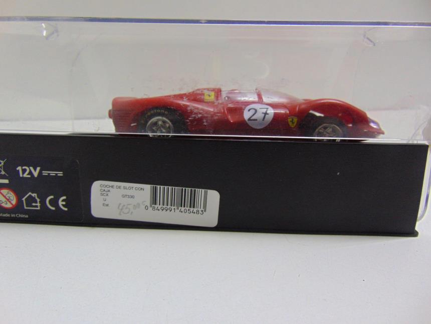 COCHE DE SLOT CON CAJA