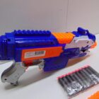 PISTOLA NERF CON ACCESORIOS