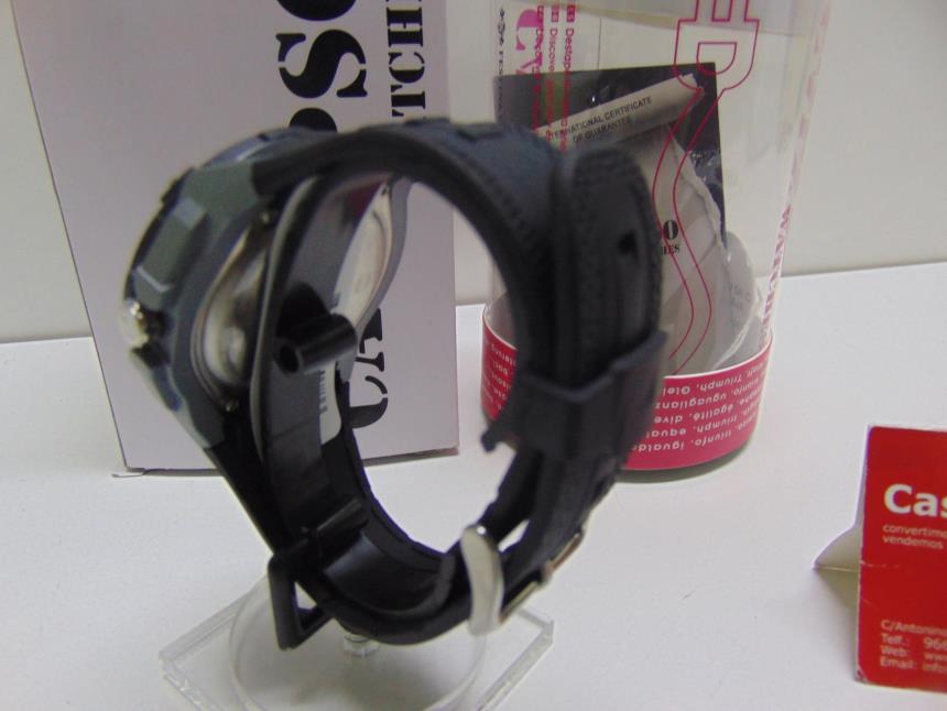 RELOJ DE CABALLERO CON CAJA