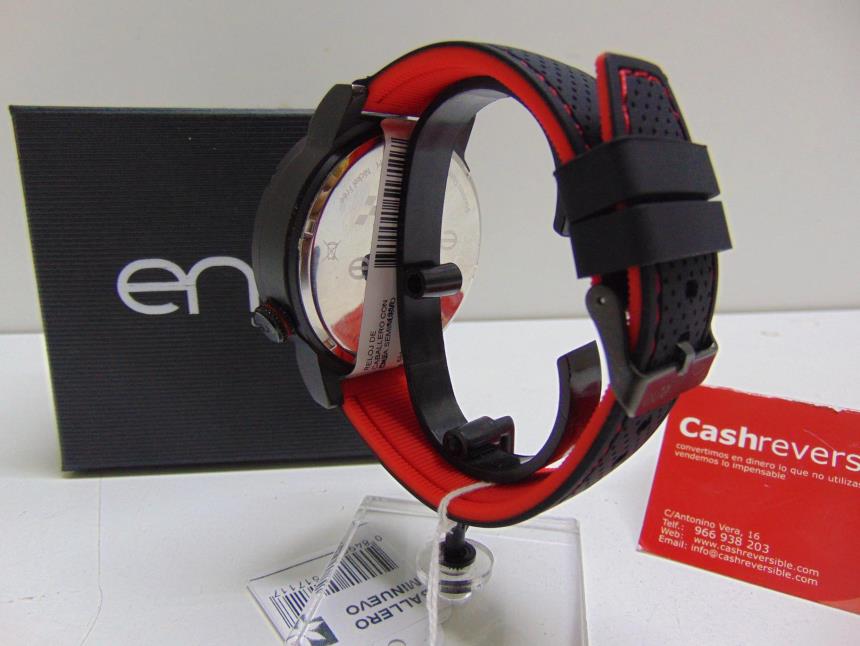 RELOJ DE CABALLERO CON CAJA SEMINUEVO