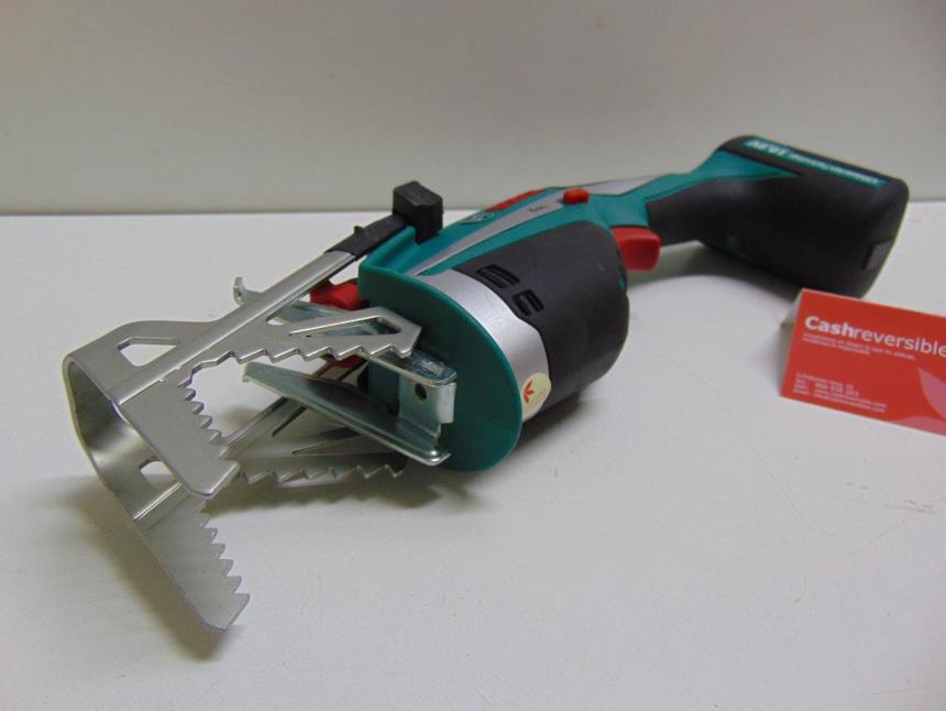 PODADORA ELECTRICA SEMINUEVA