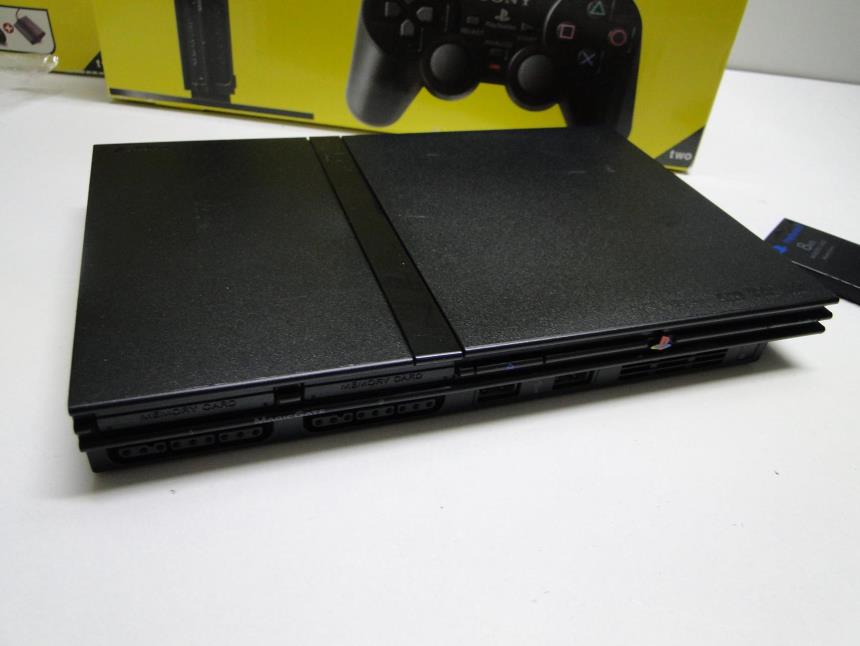 PS2 CON MANDO MEMORY CARD Y CAJA
