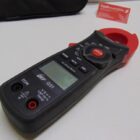 PINZA AMPERIMETRICA PROFESIONAL CON FUNDA