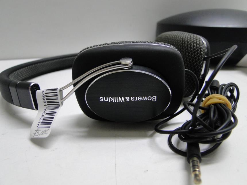 AURICULARES HIFI CON FUNDA