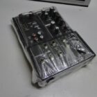 MESA DE MEZCLAS PERFECTO ESTADO CON CAJA