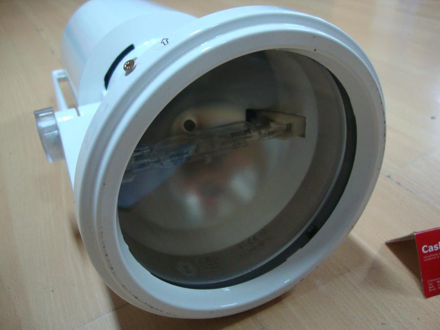 FOCO HALOGENURO METALICO INTERIOR
