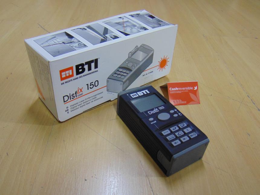 MEDIDOR LASER CON FUNDA