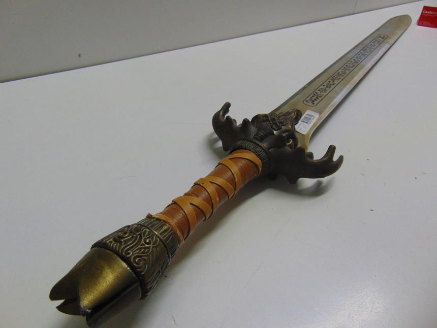 ESPADA DECORATIVA