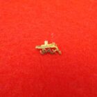 PIN DE ORO DE 18K