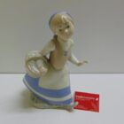 FIGURA DE PORCELANA