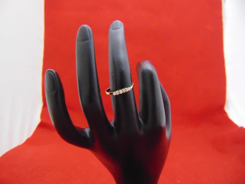 articulos_imagen1_151837.jpg ANILLO DE ORO DE 18 K CON DIAMANTES