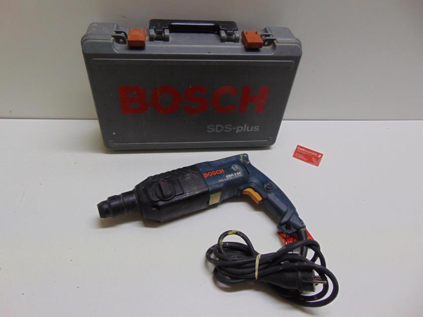 articulos_imagen1_164358-1.jpg TALADRO PERCUTOR CON MALETA