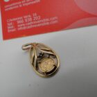 COLGANTE DE ORO 18K CON PIEDRA