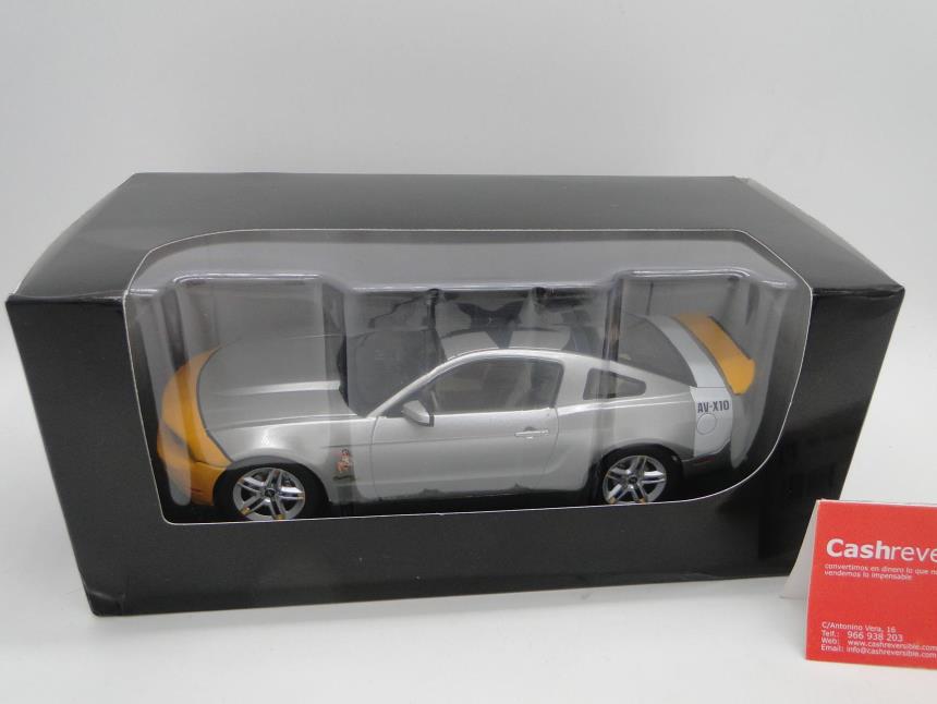 articulos_imagen1_173696.jpg REPLICA DE COCHE A ESCALA 1/24 A ESTRENAR