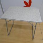 MESA PLEGABLE SEMINUEVA