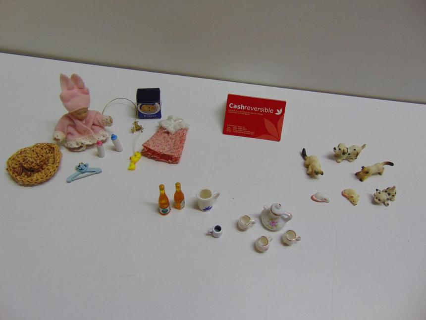 ACCESORIO DE CASA DE MUÑECAS