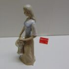 FIGURA DE PORCELANA
