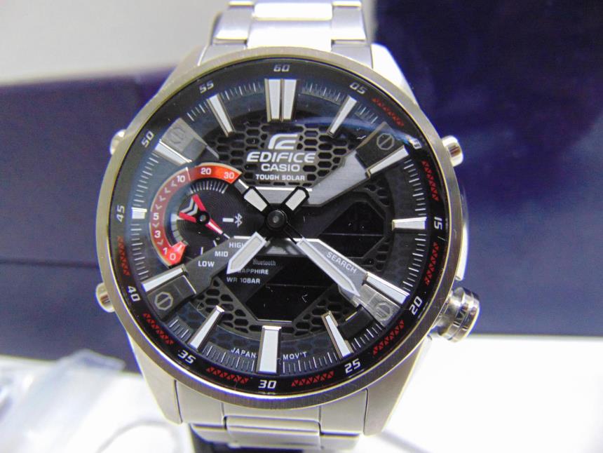 RELOJ DE CABALLERO CON CON CAJA SEMINUEVO