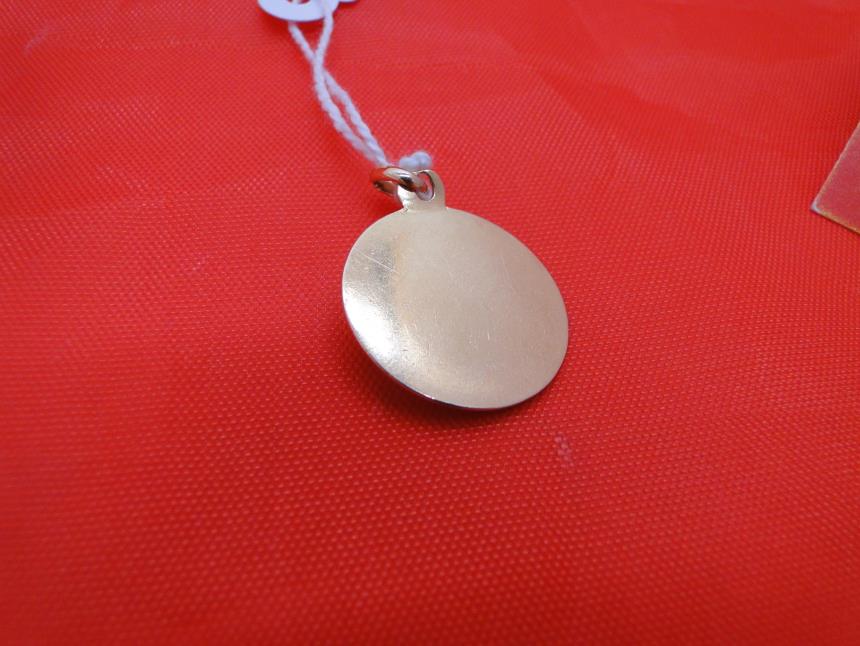 COLGANTE DE ORO DE 18K