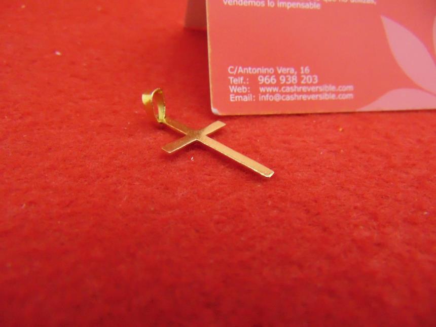 COLGANTE DE ORO DE 18K