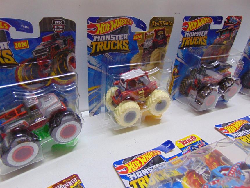 MONSTER TRUCKS A ESTRENAR