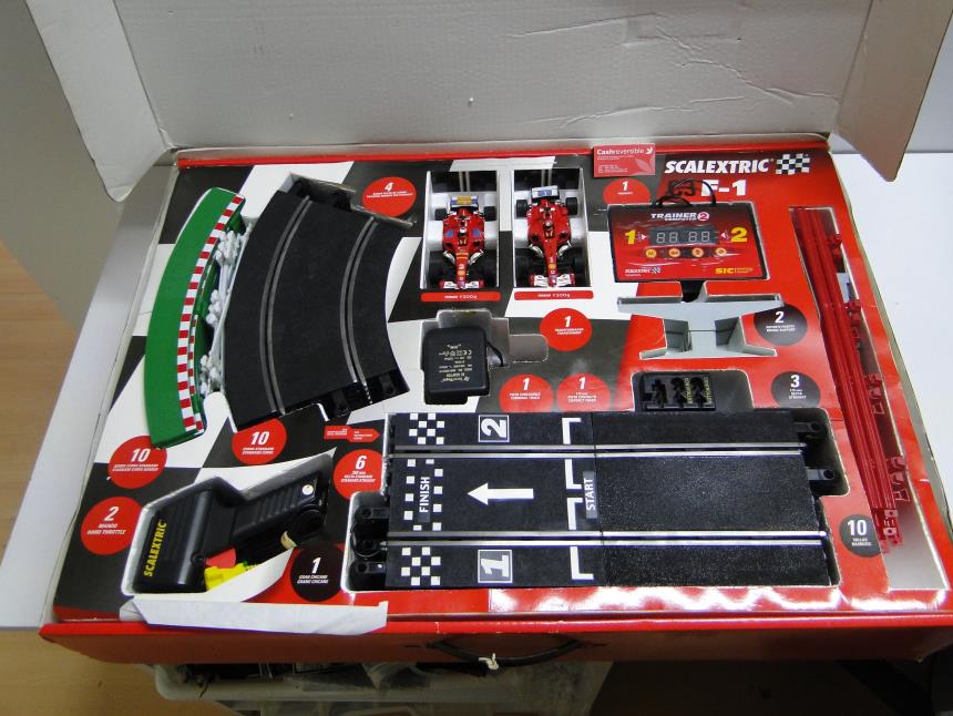 PISTA DE SLOT CON CAJA