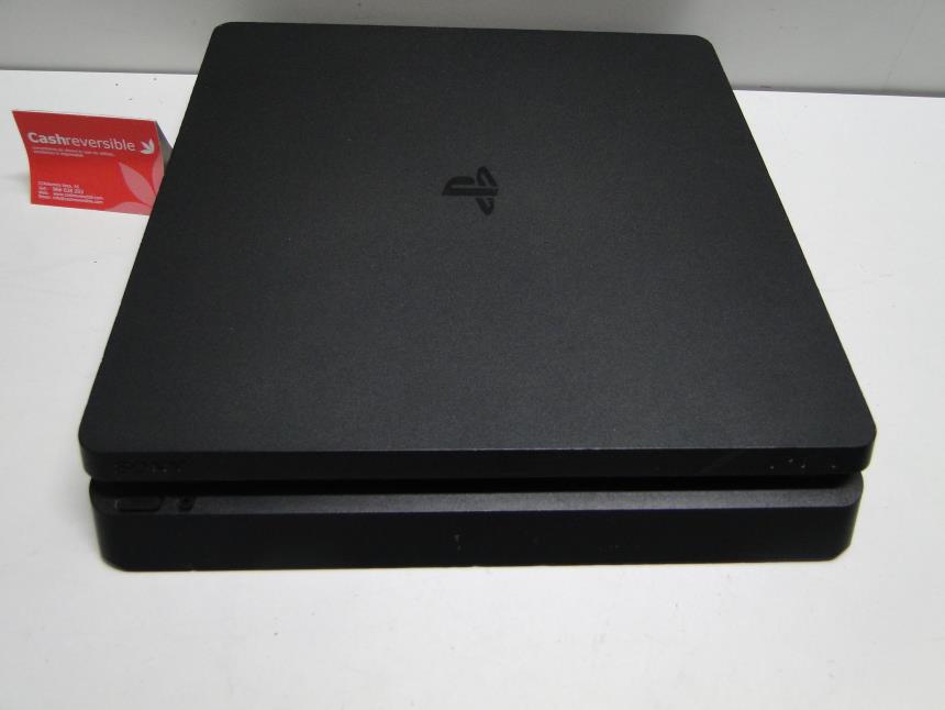 PS4 SLIM CON MANDO **