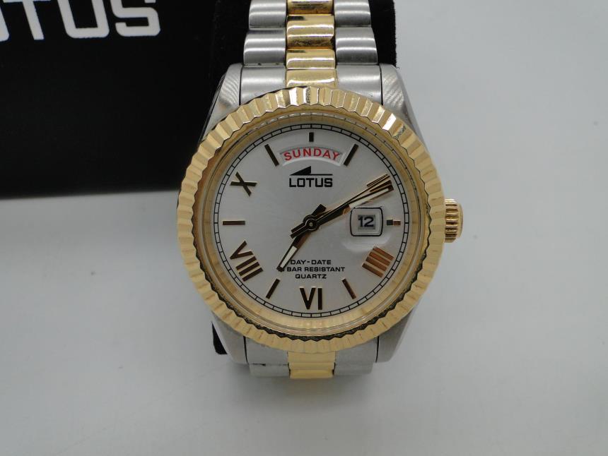 RELOJ DE CABALLERO CON CAJA PERFECTO ESTADO