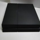 PS4 CON MANDO Y CAJA